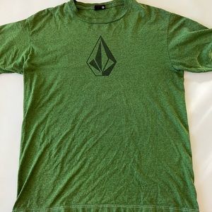 Volcom T-shirt medium large